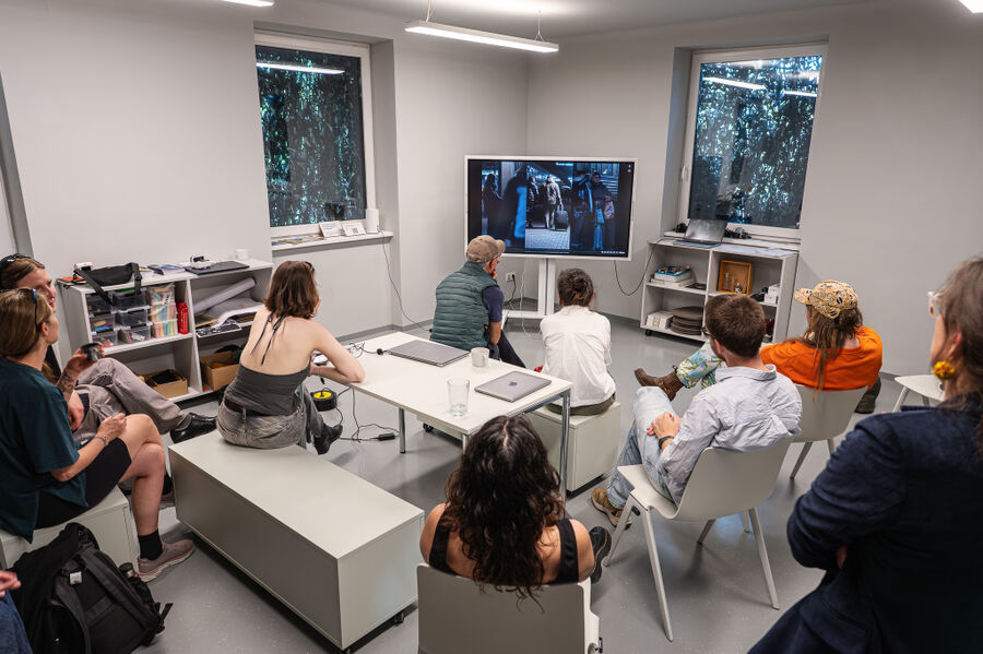 EXPERIENCING DIGITAL PROJECTS Works by Joaquina Salgado, Kolbeinn Hugi, Yarema Malashchuk and Roman Khimei for Vienna Digital Cultures 2026