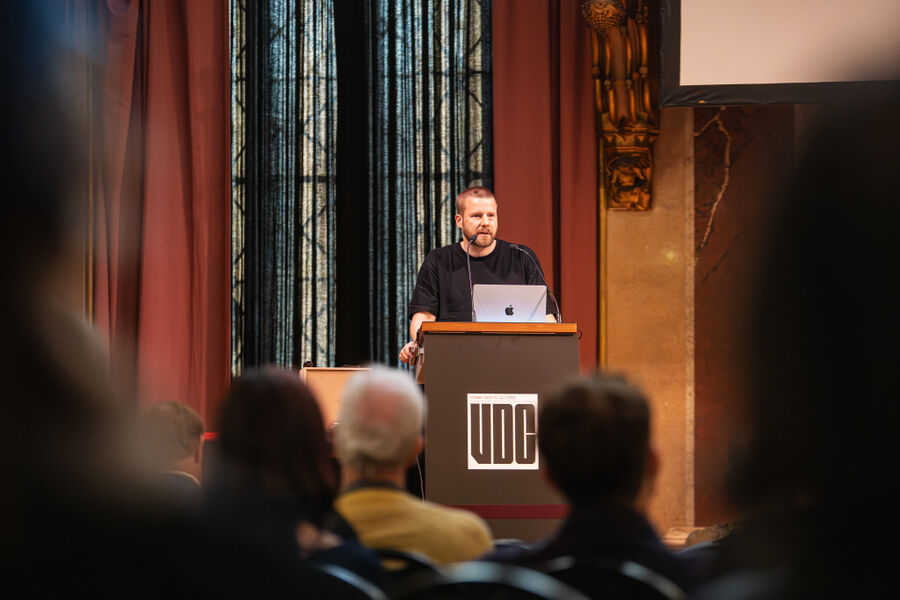 Oliver Laric keynote closeup shot at Vienna Digital Cultures 2026, named How it started how it's going